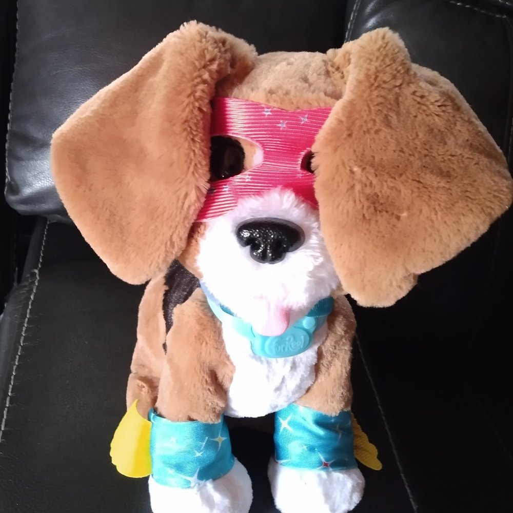 FurReal electronic Pet Chatty Charlie